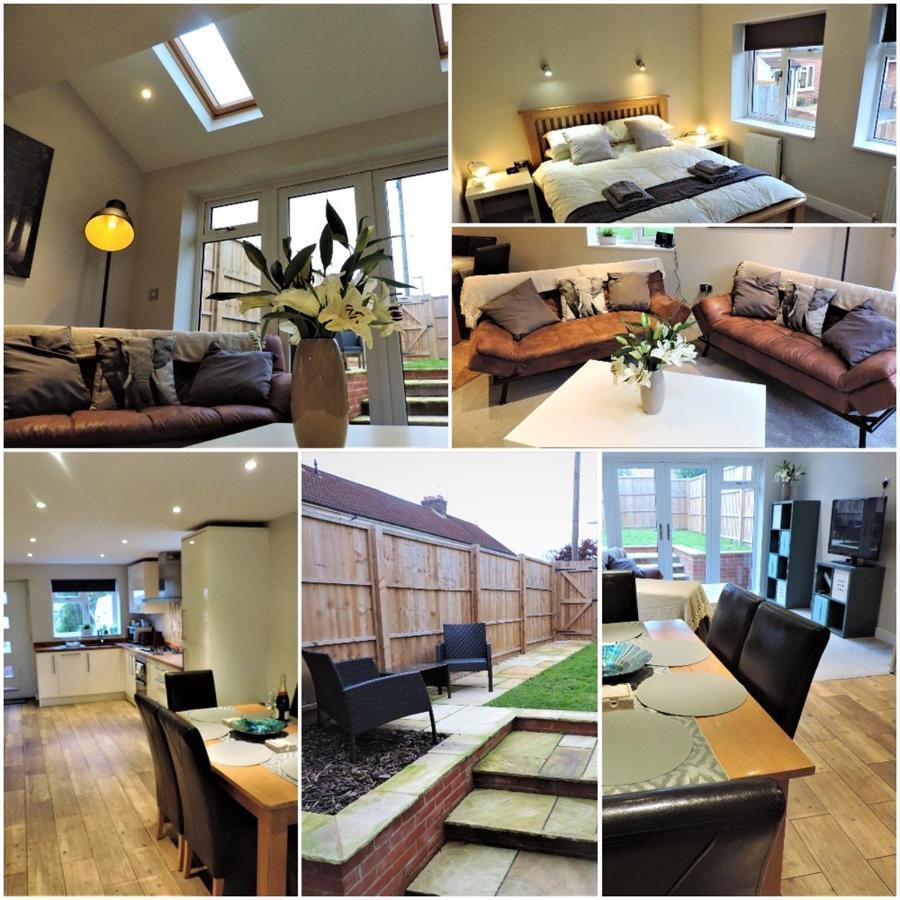 3 Bed Farnborough Air Accommodation Екстер'єр фото